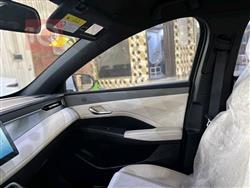 بی وای دی Qin Plus